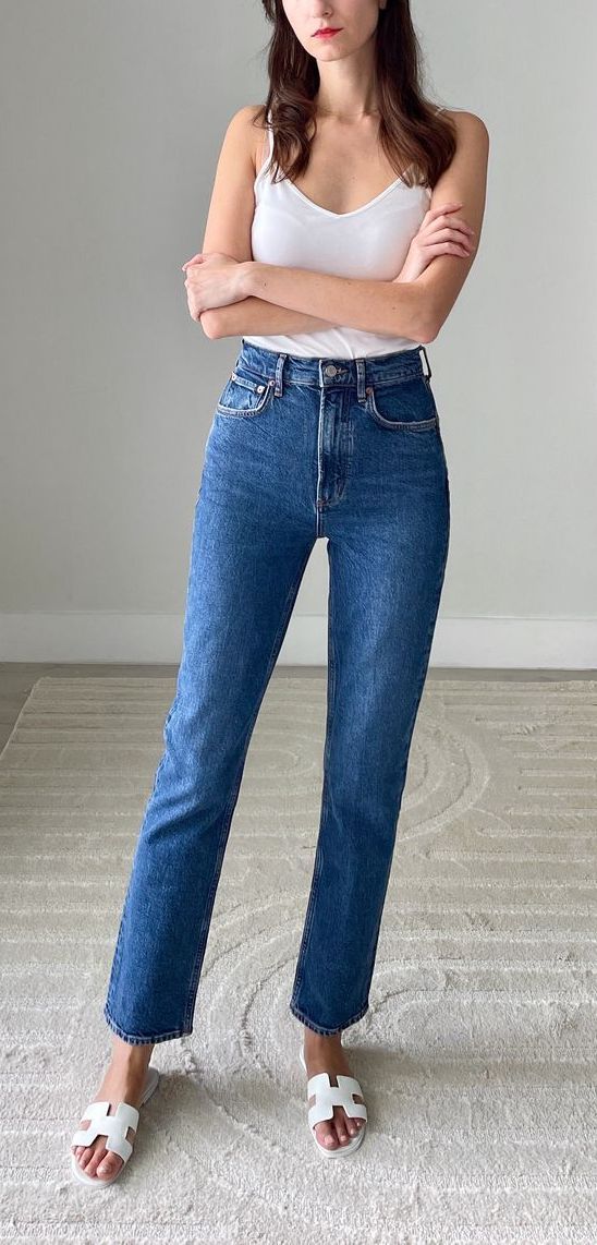 AGOLDE High Rise Stovepipe Jeans Review For Your Wardrobe