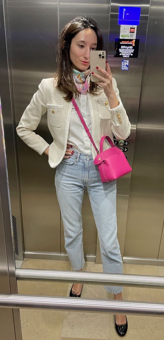Agolde Mia Jeans Review: A Fashionable Twist on Classic Denim